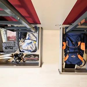 Broz ホステル