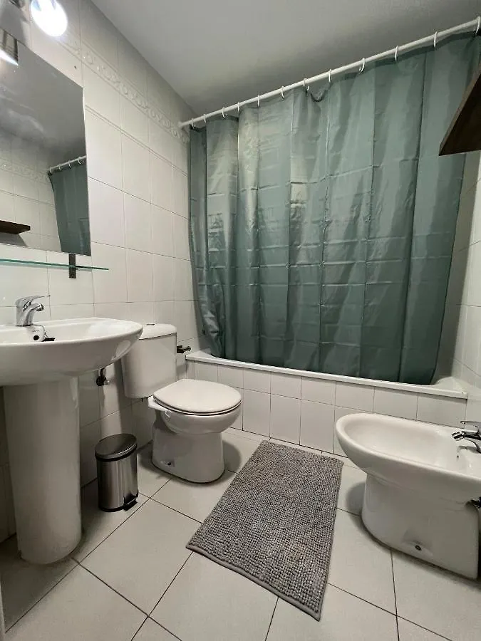 Preciosa Vivienda Con Gran Terraza, Parking Gratis Apartment Granada 0*,  Spain